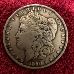 💵 1890 Morgan silver dollar